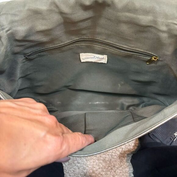 Ladies Universal Thread Green Faux Leather/Suede‎ Handbag Backpack - Picture 12 of 13